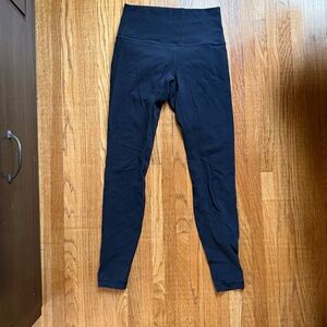 Lululemon Align 25” inseam legging. Size 6